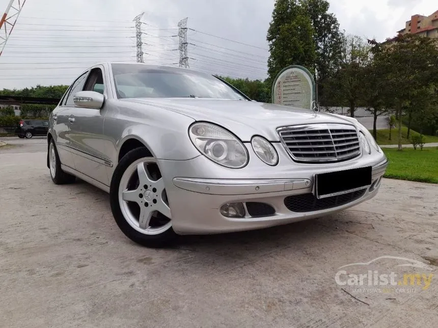 2004 Mercedes-Benz E240 Avantgarde Sedan