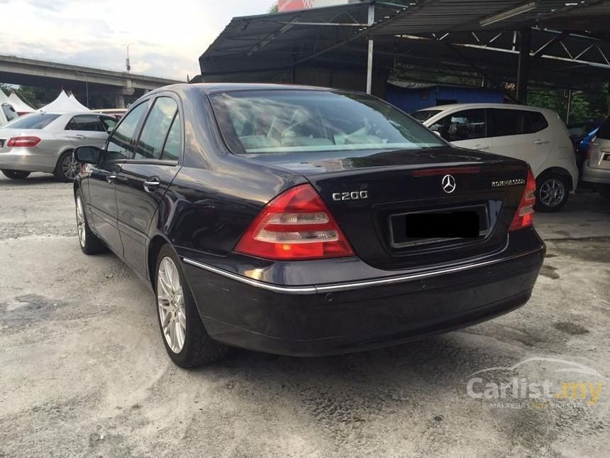 Mercedes-Benz C200K 2003 2.0 in Kuala Lumpur Automatic 
