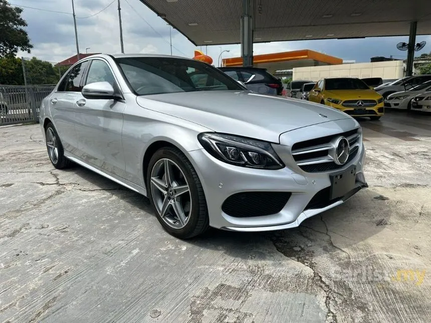 2018 Mercedes-Benz C200 AMG Line Sedan