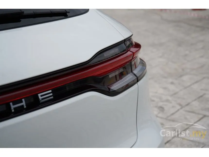 2022 Porsche Macan SUV