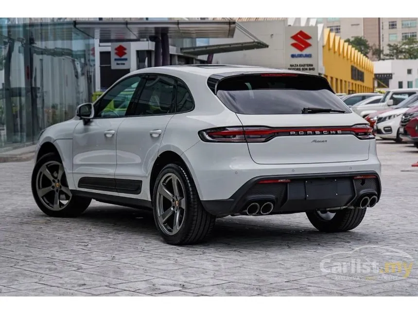 2022 Porsche Macan SUV