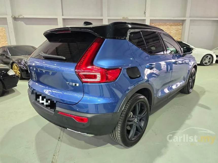 2020 Volvo XC40 T5 R-Design SUV