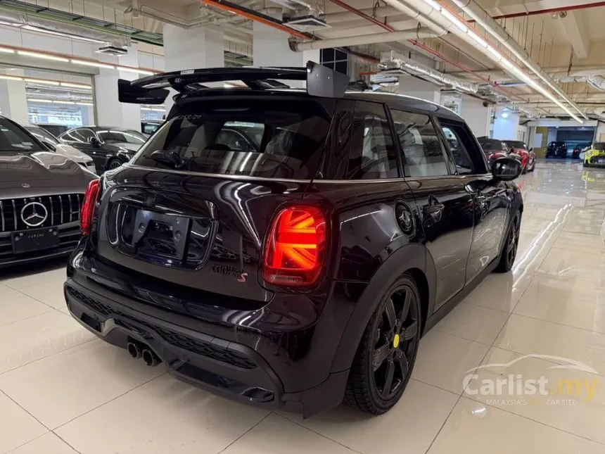 2022 MINI Cooper S 5 Door Hatchback