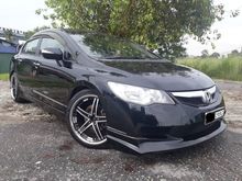 Honda Civic 2.0 AT ,S i-VTEC TYPE-R BODYKIT,18 INCH RIM,LEATHER,PADDLE SHIFT