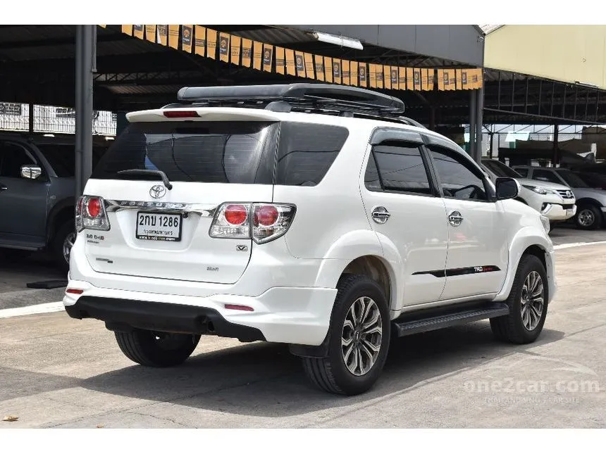 2013 Toyota FORTUNER V SUV