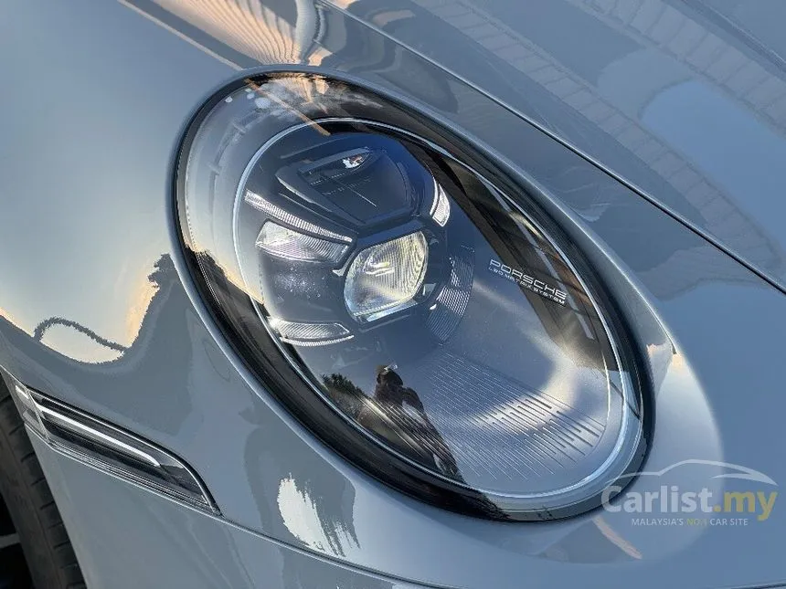 2023 Porsche 911 Carrera 4 GTS Coupe