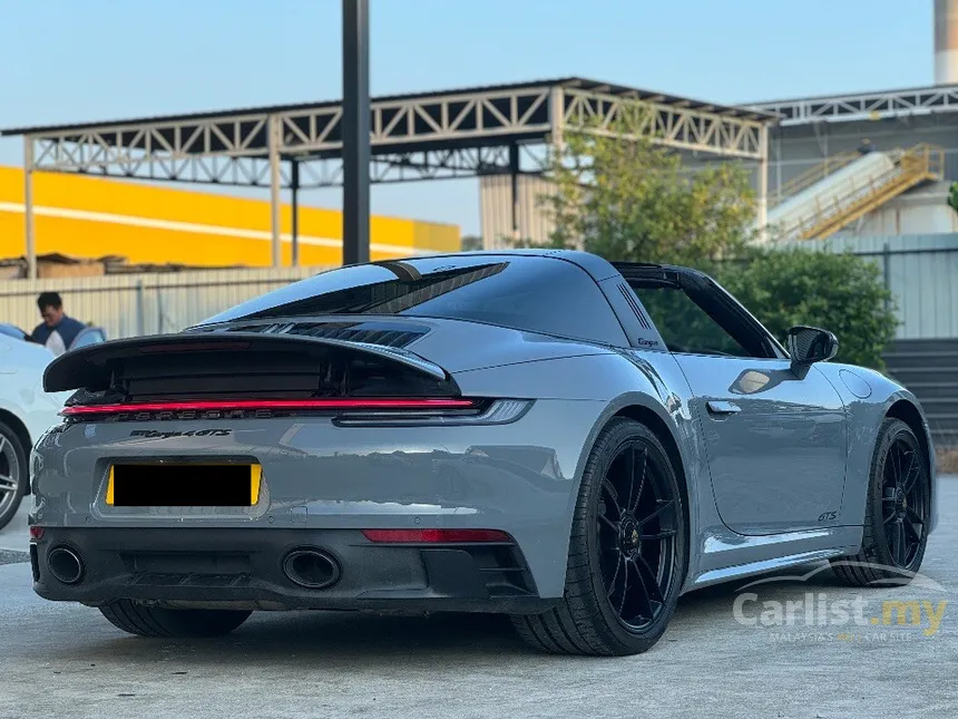 2023 Porsche 911 Carrera 4 GTS Coupe
