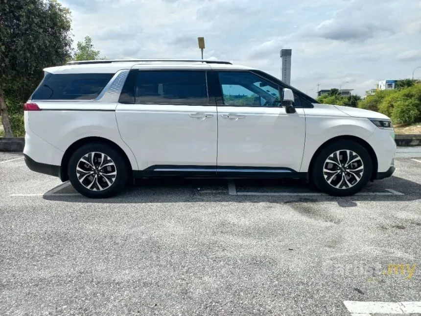 2024 Kia Carnival 11 Seater MPV