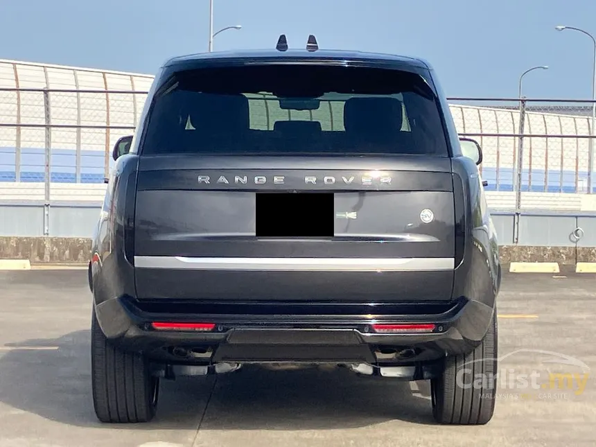 2025 Land Rover Range Rover P615 SV SUV