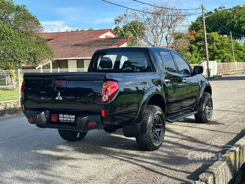 2012 Mitsubishi Triton VGT Dual Cab 4X4 Pickup