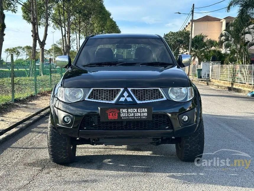 2012 Mitsubishi Triton VGT Dual Cab 4X4 Pickup