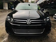 2012 Volkswagen Touareg 3.6 V6 FSI SUV VOLKSAWAGEN TOUAREG 3.6 (A) 1 YEAR WTY 2012,FULL LEATHER SEATS,SUN ROOF,SMOOTH ENGINE GEAR BOX,ONE DATIN OWNER