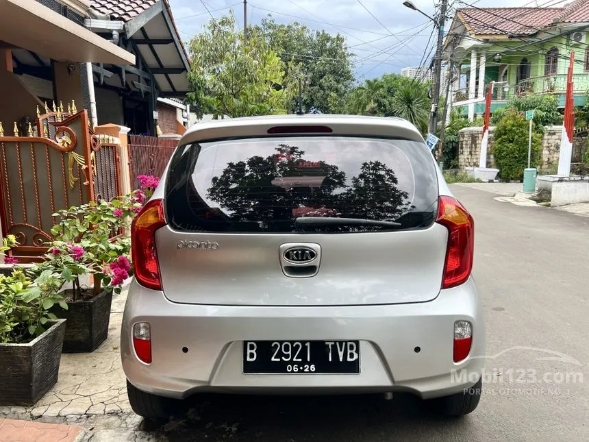 2012 KIA Picanto Hatchback