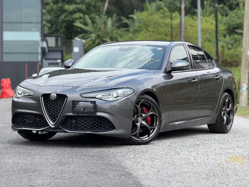 2021 Alfa Romeo Giulia Veloce Sedan