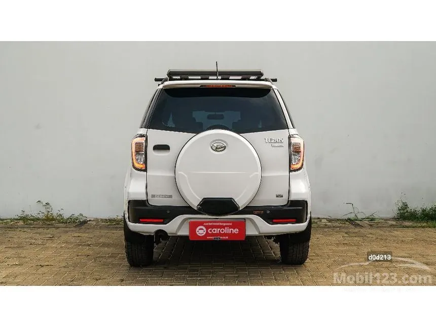 2016 Daihatsu Terios X Extra SUV