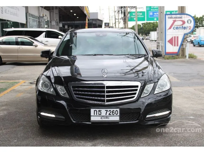 2012 Mercedes-Benz E250 Avantgarde CGI BlueEFFICIENCY Sedan