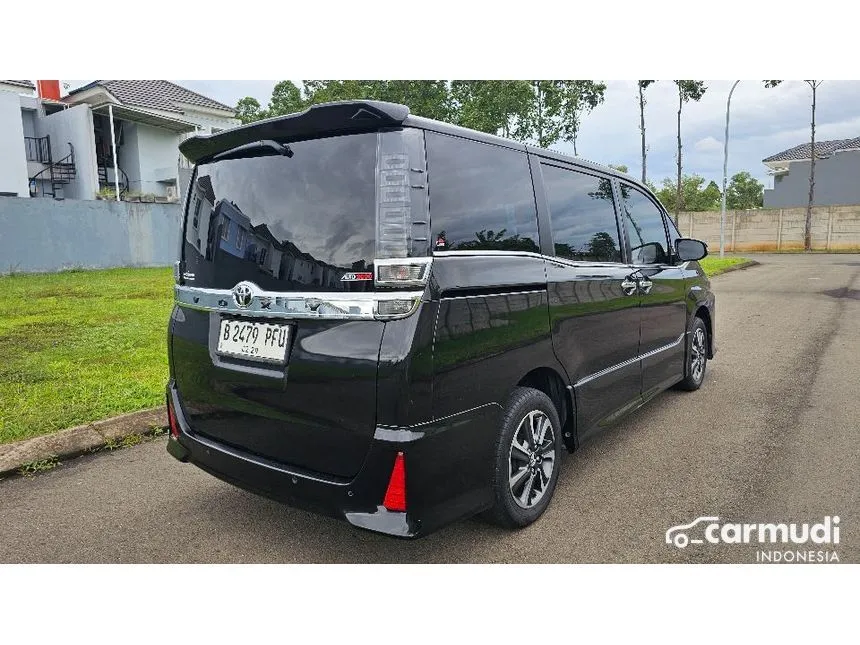 2018 Toyota Voxy Wagon