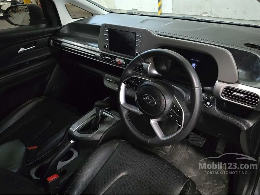 2023 Hyundai Stargazer Prime MPV