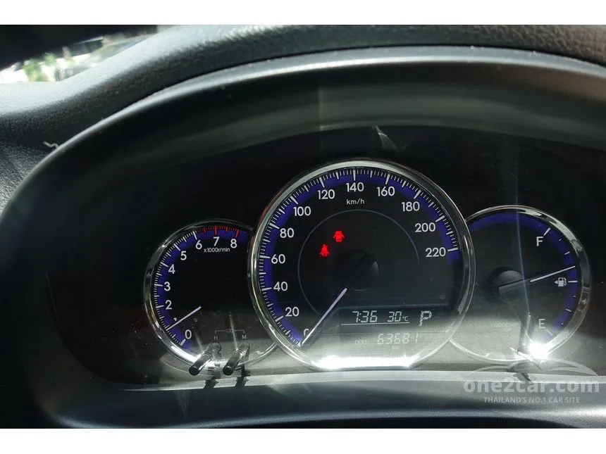 2018 Toyota YARIS G Hatchback