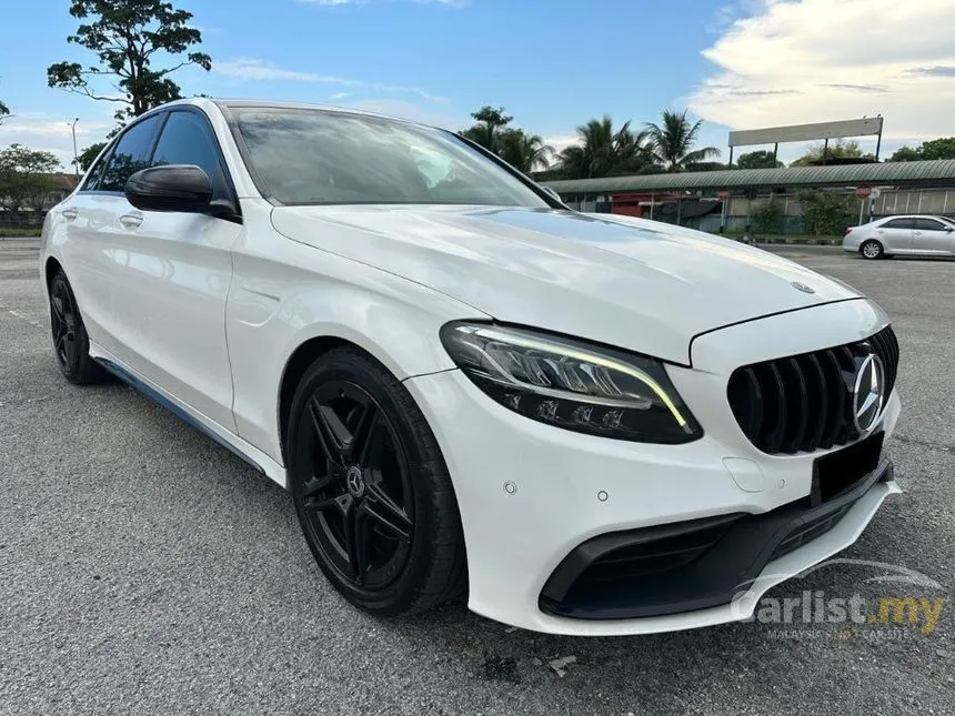 2020 Mercedes-Benz C200 AMG Line Sedan