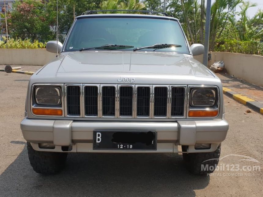 Jual Mobil Jeep Cherokee  1998 4 0 di DKI Jakarta Automatic 