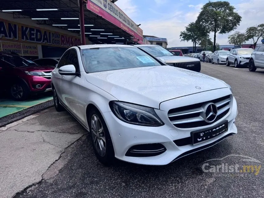 2015 Mercedes-Benz C200 Avantgarde Sedan