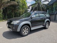 2005 Toyota Fortuner 2.7 V SUV