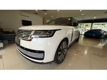 Range Rover 4.4 P530 SV LWB YR2023 UNREG Serenity Package Low Milleage
