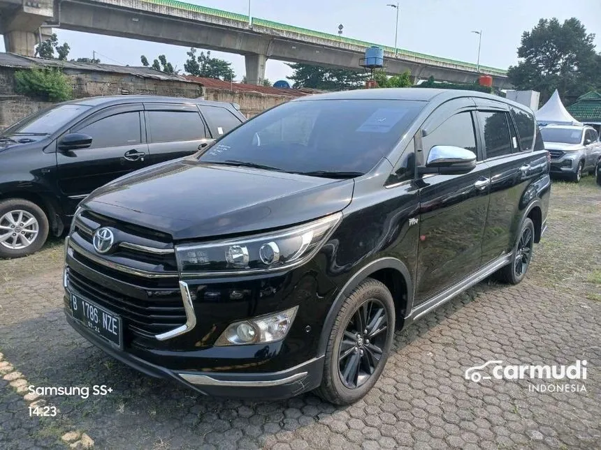 2019 Toyota Innova Venturer Wagon