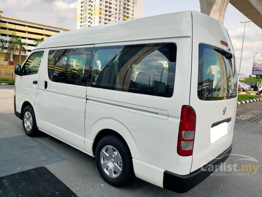 2015 Toyota Hiace Window Van Van