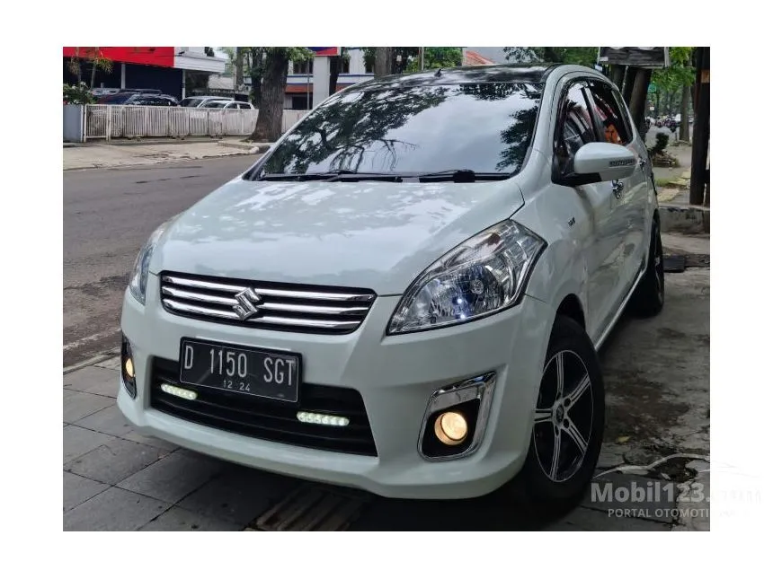 Jual Mobil Suzuki Ertiga 2014 GX 1.4 di Jawa Barat Automatic MPV Putih Rp 145.000.000