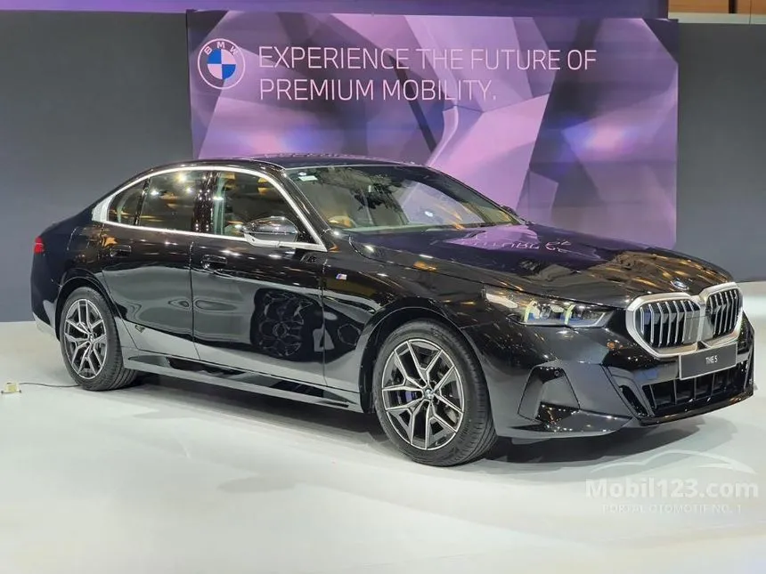 2026 BMW 520i M Sport Sedan