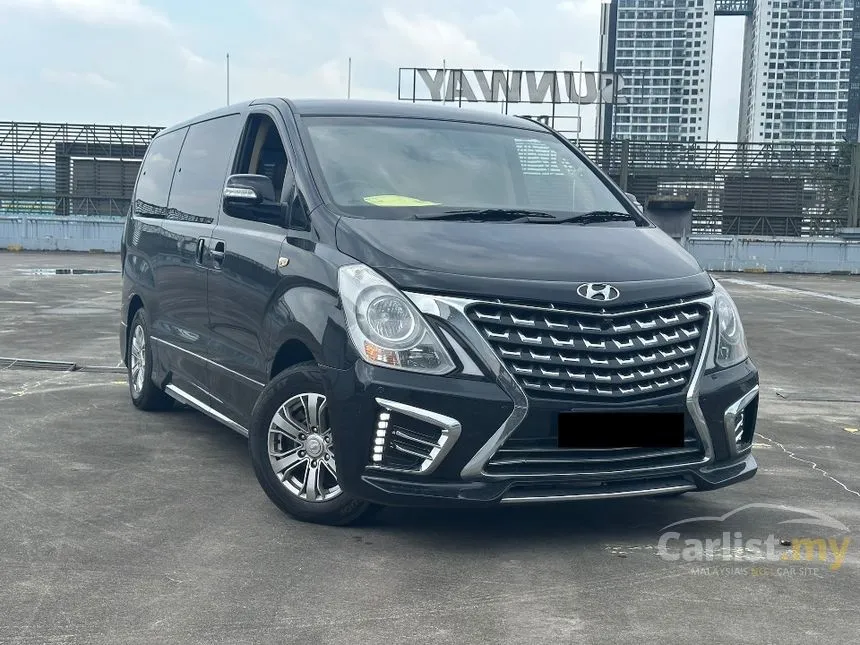 2018 Hyundai Grand Starex Royale MPV