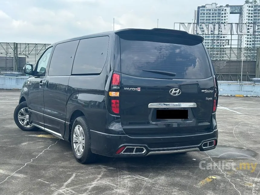 2018 Hyundai Grand Starex Royale MPV