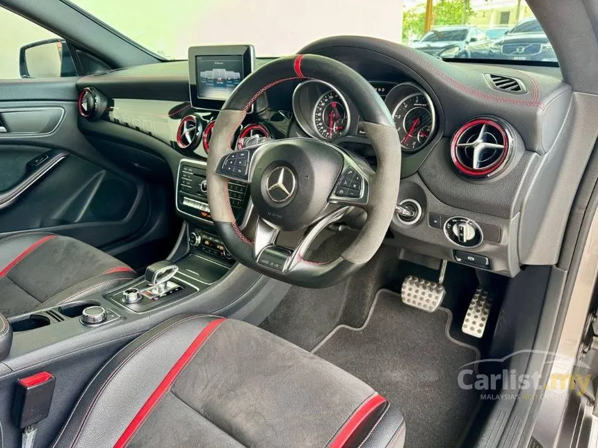 2016 Mercedes-Benz AMG CLA45 4MATIC Carbon-Fibre Trim Coupe