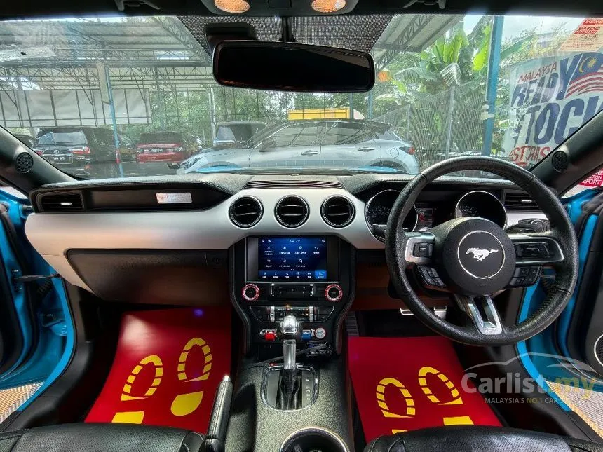 2019 Ford MUSTANG EcoBoost Coupe