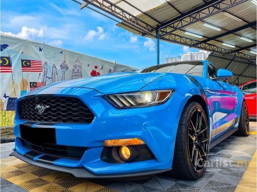 2019 Ford MUSTANG EcoBoost Coupe