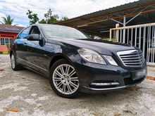 ( TRUE YEAR MADE 2012 ) Mercedes-Benz E200 CGI 1.8 (A) ONE OWNER , 7 SPEED , WELL KEPT INTERIOR