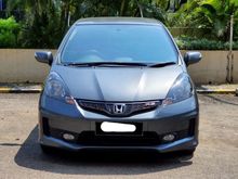 2013 Honda Jazz 1.5 RS Hatchback matic abu km 17 ribuan tangan pertama dari baru