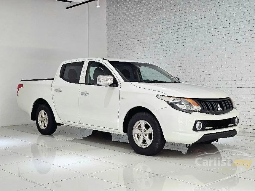 2016 Mitsubishi Triton Quest Dual Cab Pickup Truck