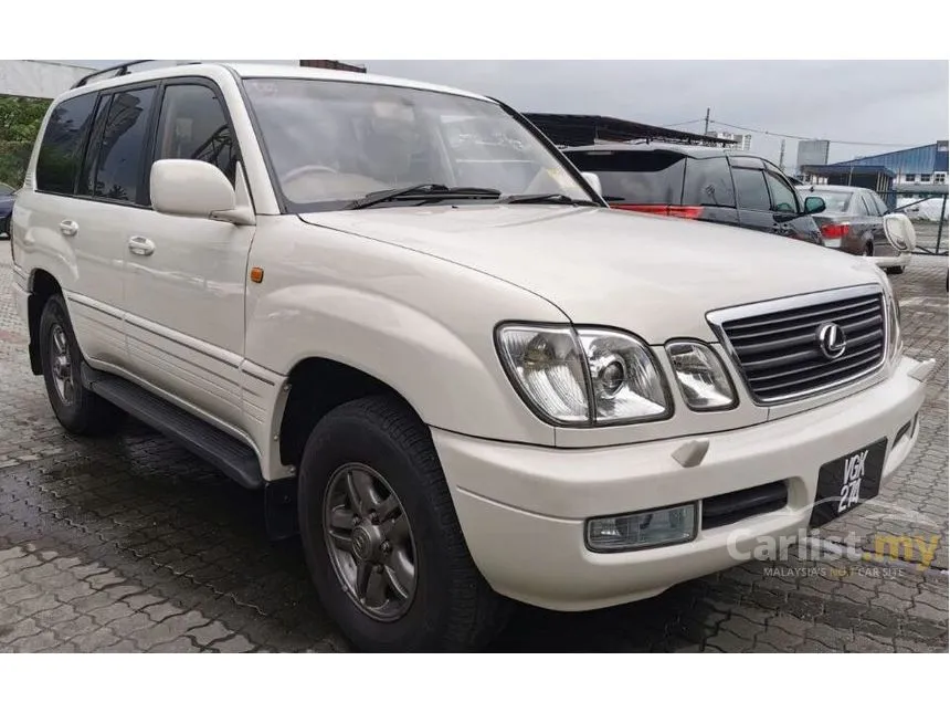 2001 Toyota Land Cruiser Cygnus SUV