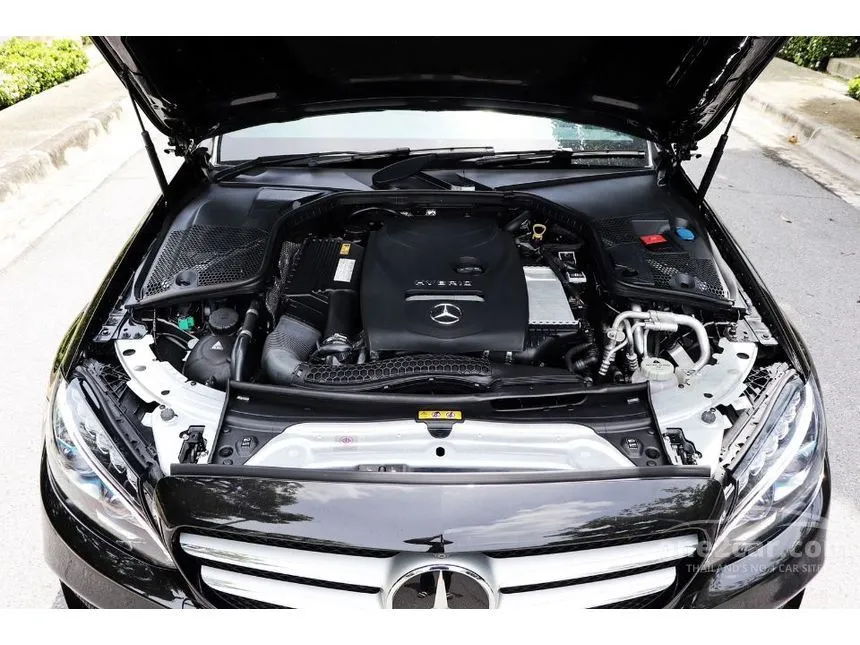 2017 Mercedes-Benz C350 e AMG Dynamic Sedan