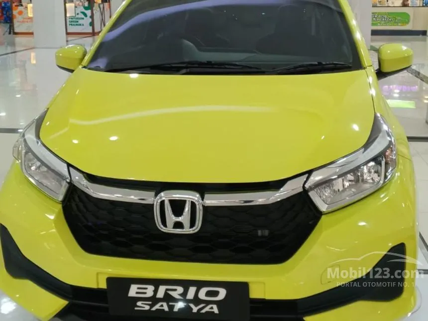 Jual Mobil Honda Brio 2024 E Satya 1.2 di Jawa Barat Automatic Hatchback Putih Rp 157.900.000
