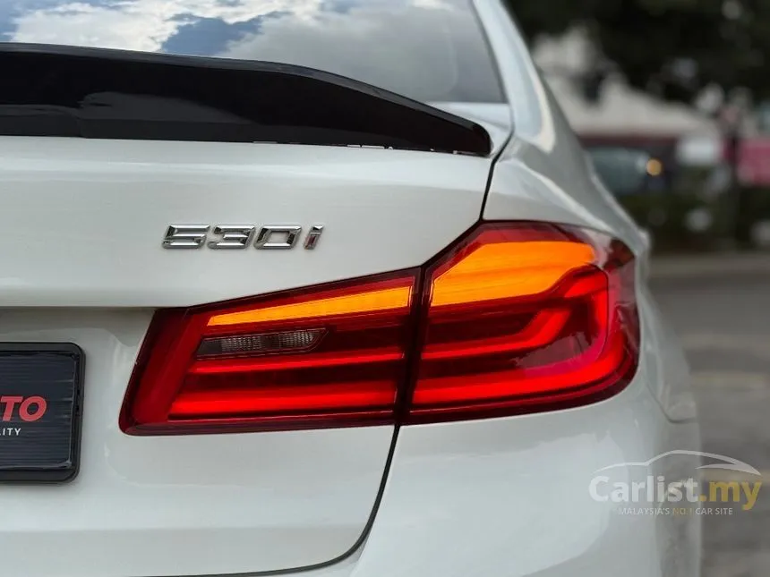 2019 BMW 530i M Sport Sedan