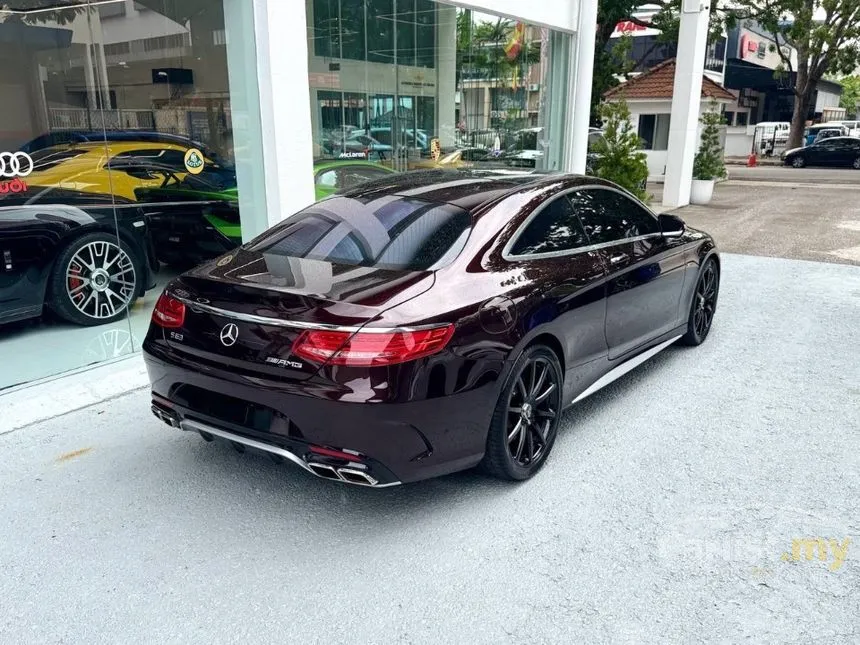 2015 Mercedes-Benz AMG S63 Sedan