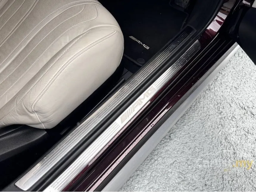 2015 Mercedes-Benz AMG S63 Sedan