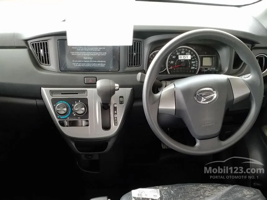 2024 Daihatsu Sigra R MPV