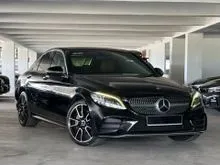 2018 Mercedes-Benz C300 2.0 AMG Line Sedan - SUNROOF / TIPTOP CONDITION / FREE TRY LOAN / FREE WARRANTY / FREE GIFT /