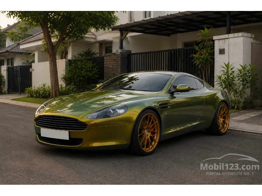 2011 Aston Martin Rapide Hatchback