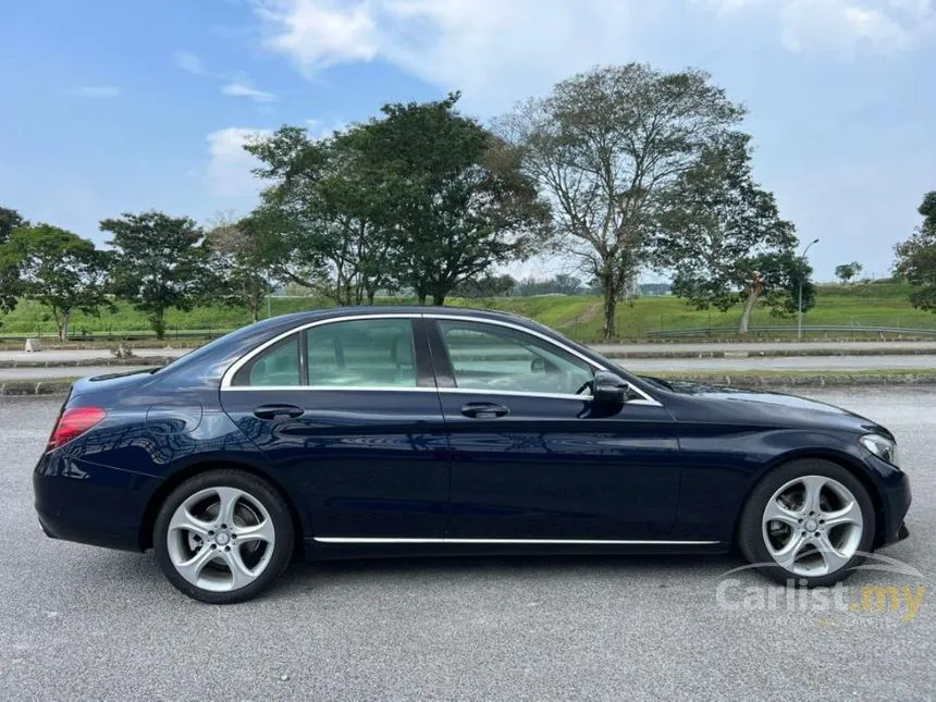 2016 Mercedes-Benz C200 Avantgarde Sedan